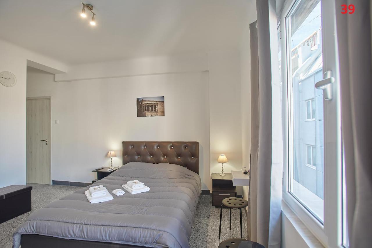 Athens Commercial Extérieur photo